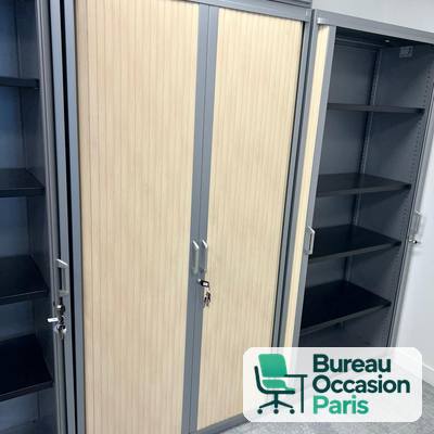 Armoire haute à rideaux érable – structure grise, tablettes réglables