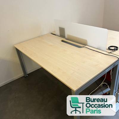 Bench 2 postes en vis-à-vis – plateaux érable, écrans blancs