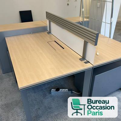 Bench 2 postes plateaux érable – écran séparateur à lames, pieds panneau