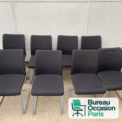 Chaise d'accueil tissu noir sans accoudoirs – luge chromée