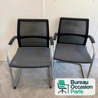 Chaise visiteur luge alu – dossier résille noire, assise anthracite