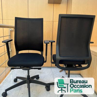 Fauteuil de bureau résille noire sur cadre – mécanisme synchrone