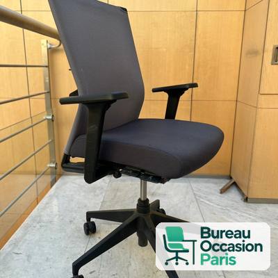 Fauteuil de travail Haworth – dossier résille grise, assise anthracite