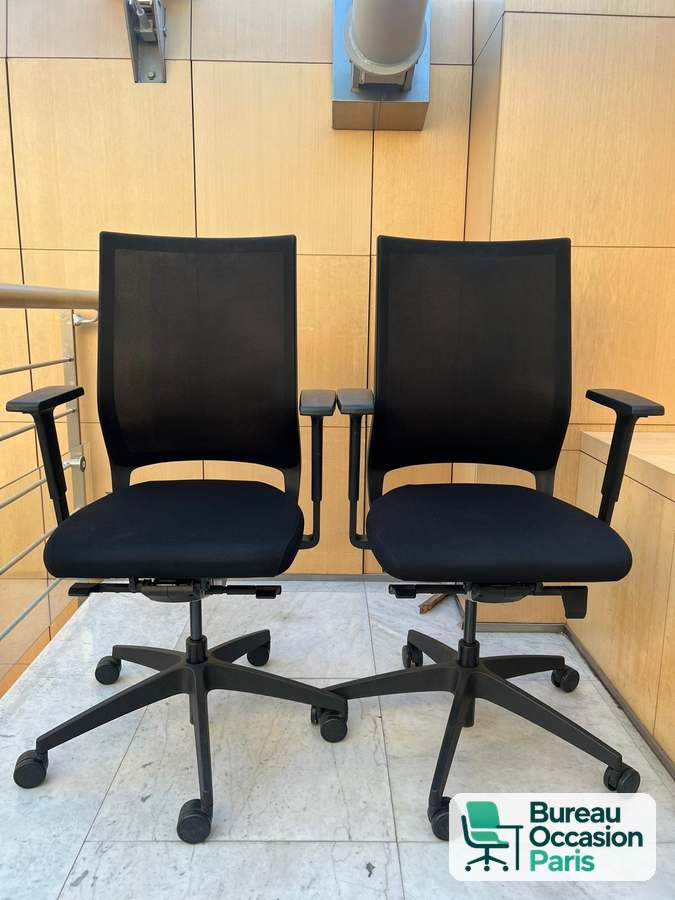 Fauteuil de travail résille noire – accoudoirs réglables en hauteur