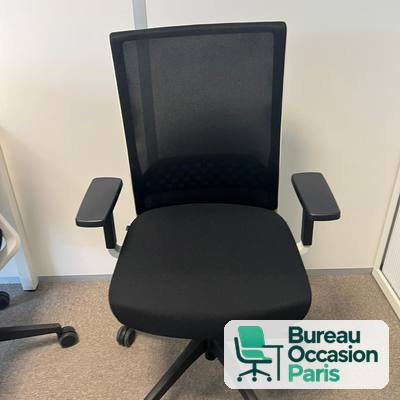 Fauteuil ergonomique Actiu – résille noire tendue sur cadre blanc