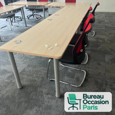 Module de table assemblable – érable clair sur pieds cylindriques gris