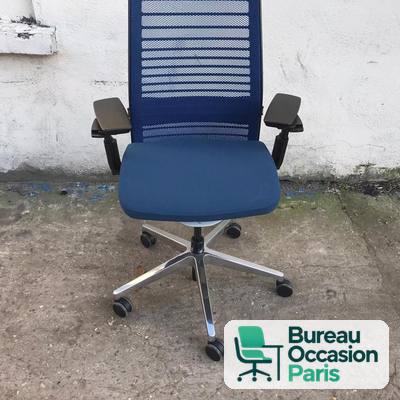 Siège ergonomique Steelcase Think à lamelles – gris, bleu ou turquoise