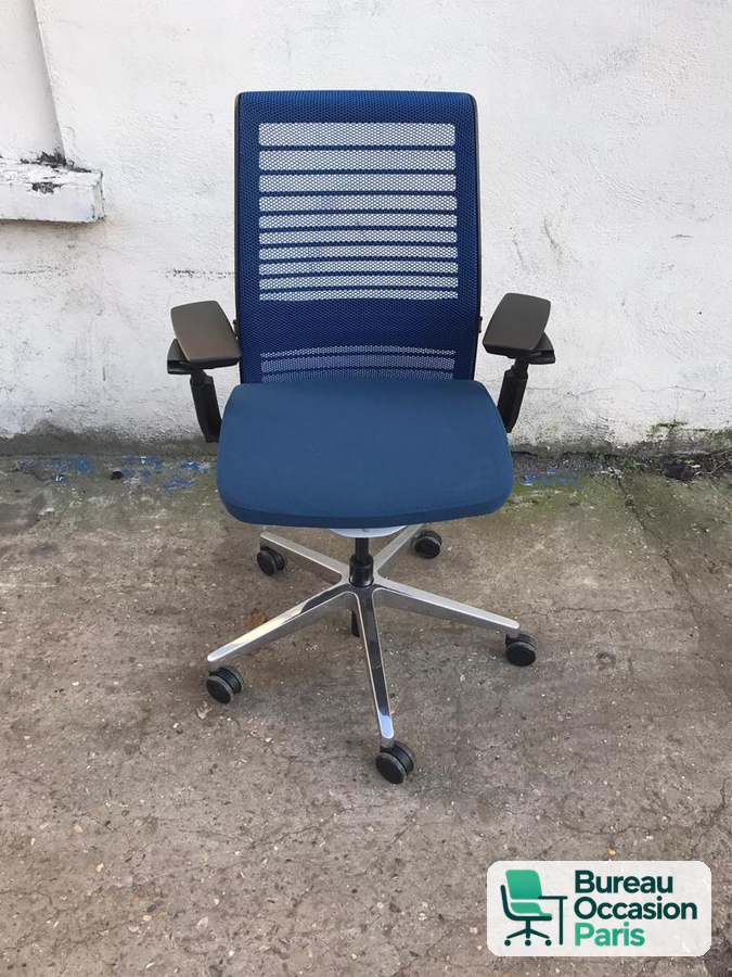Siège ergonomique Steelcase Think à lamelles – gris, bleu ou turquoise