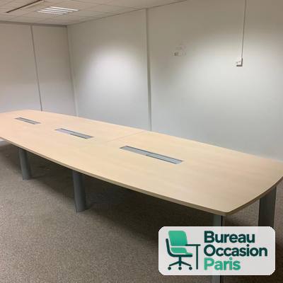 Table de réunion 12-14 places en tonneau érable, modulaire, pieds gris