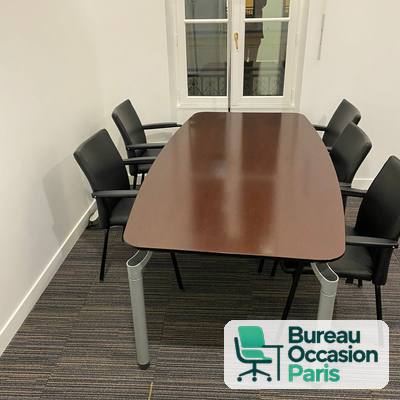 Table de réunion 6 places en tonneau acajou brillant, pieds gris