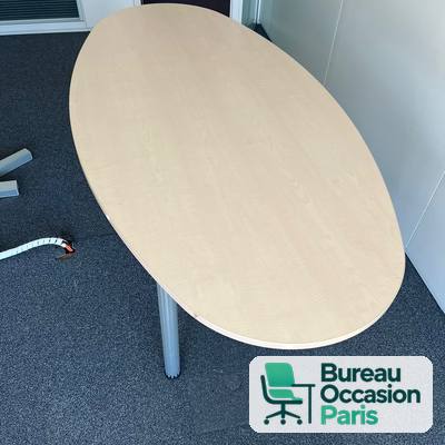 Table de réunion ovale 6 places – ton érable, 4 pieds métal gris