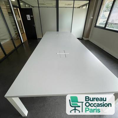Table de réunion rectangulaire grand format – plateau et pieds blancs