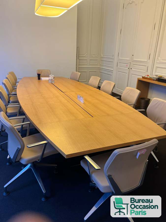 Table de réunion tonneau 10-12 places – chêne, goulotte, pieds bois