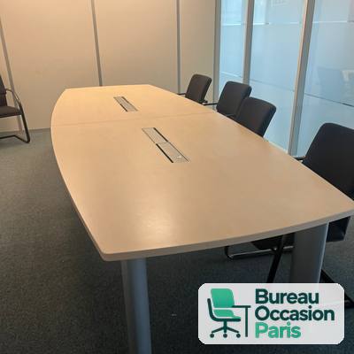 Table de réunion tonneau 8 places – érable, trappes, pieds cylindriques
