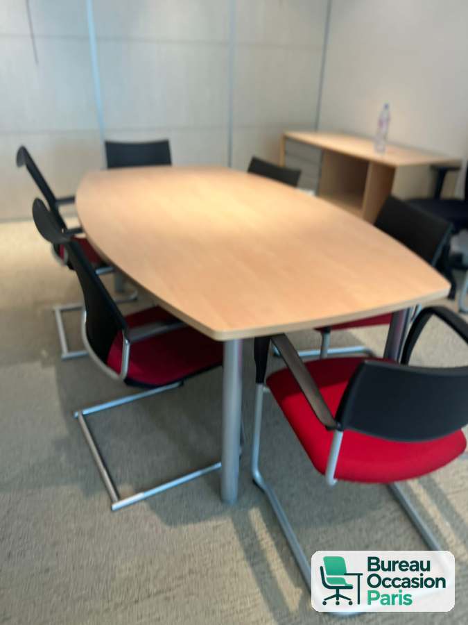 Table de réunion tonneau 8 places – hêtre clair, piètement métal gris