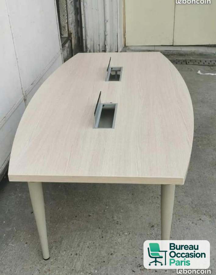 Table de réunion tonneau chêne blanchi – 2 trappes, pieds fuselés