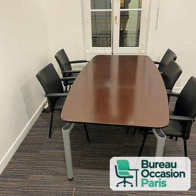 Table de réunion tonneau finition wengé – pieds métal gris, 6 places