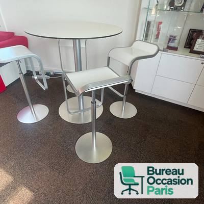 Table haute ronde – plateau blanc, pied central et base ronde