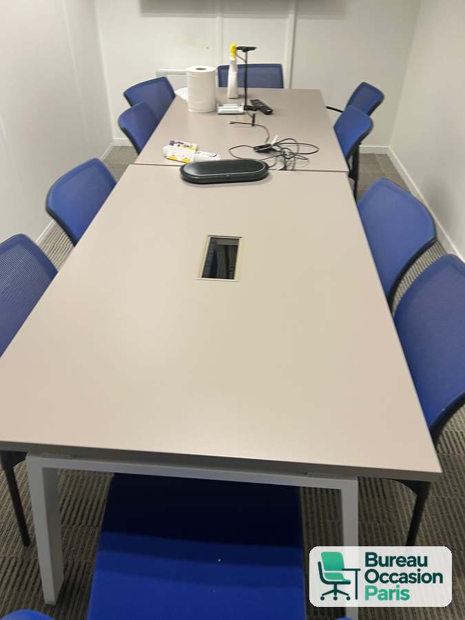 Table rectangulaire 8 places – blanc cassé, trappe et piètement blanc