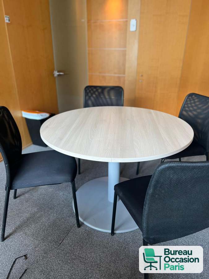 Table ronde compacte bois clair – pied colonne gris, 3 à 4 places