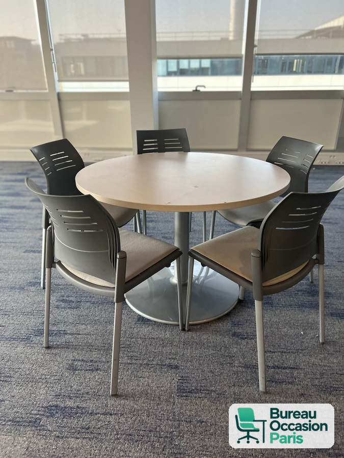 Table ronde finition érable – pied central métal, 4 personnes