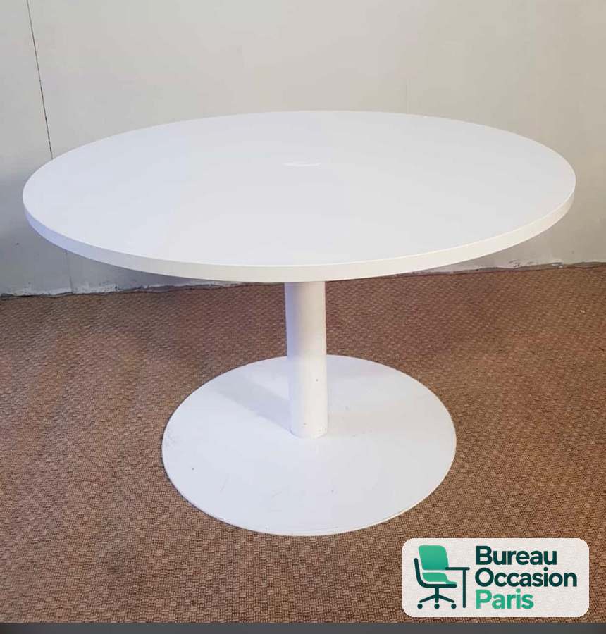 Table ronde tout blanc – pied tulipe assorti, 4 places